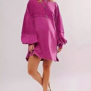 Free People We The Free Coastal Solid Pullover Sweatshirt-NWOT Very Berry